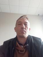 Мужчина 41 год ищет женщину для встреч – Фото 1