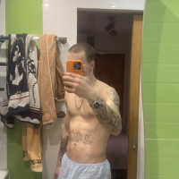 Молодой парень ищет девушку от 18 до 30 лет для хорошего секса – Фото 1