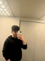 Парень 18 лет хочет найти девушку в Москве – Фото 1