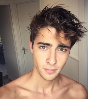 Люблю женщин постарше, готов делать их самыми счастливыми. – Фото 1