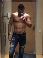 Кот где то потерял киску  – Фото 1