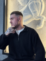 Парень 20 лет хочет найти женщину в Санкт-Петербурге – Фото 1