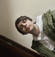 Ищу опытную, стройную женщину, не россиянку – Фото 1