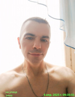 Мужчина приятной внешности... – Фото 1