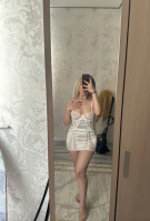 Страстная девочка  – Фото 1