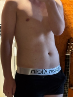 Молодой спортивный в поисках взаимного удовольствия – Фото 2